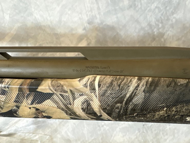 #3012-•-winchester-super-x4,-12-ga.-shotgun,-sn:-pt26493yy11k-image-11