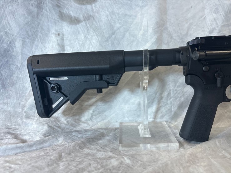 #3002-•-watchtower-firearms-type-15m,-5.56-nato-cal.-rifle,-sn:-t15mwt02653-image-3