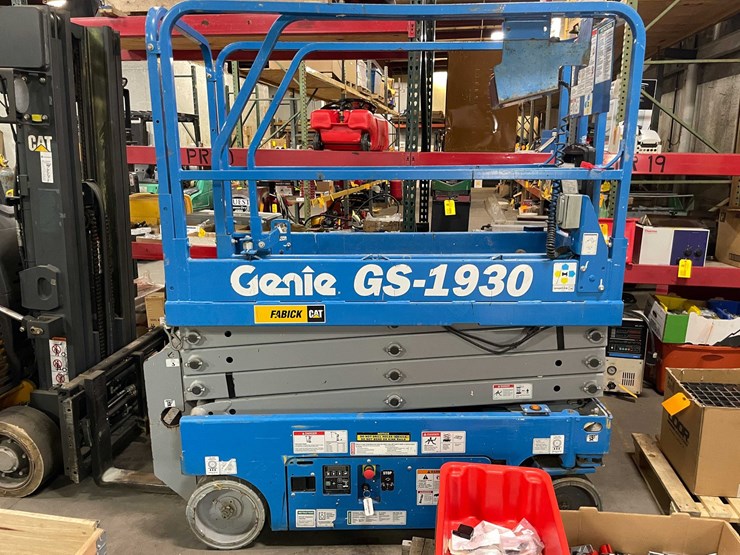 #1629-•-genie-lift-gs-1930-(g)-image-1