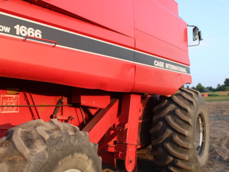 case-ih-1666-image-61