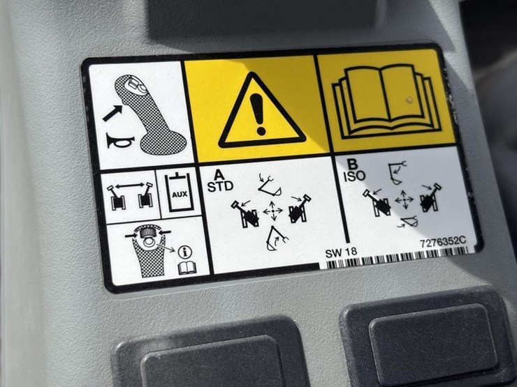 2020-bobcat-e35-image-33