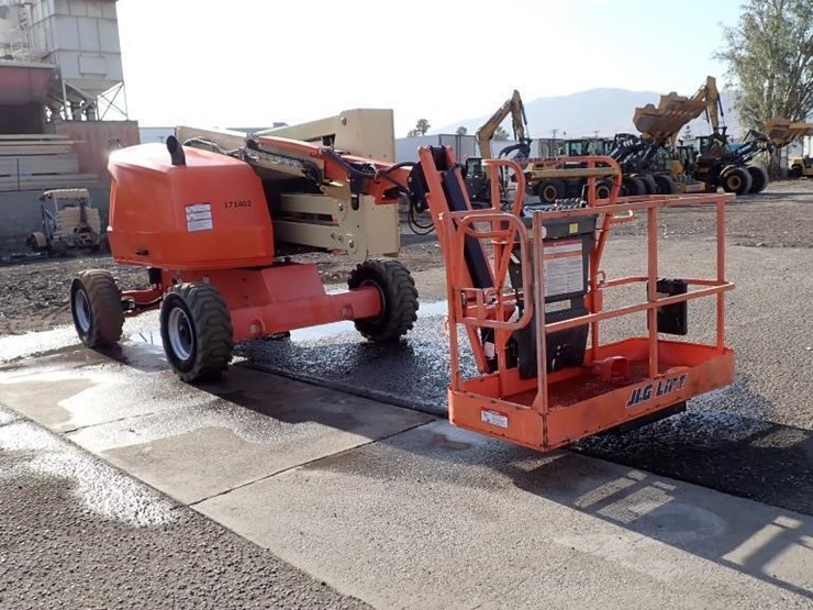 2018-jlg-450aj-image-1