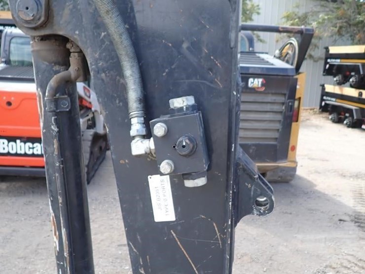 2023-deere-35g-image-9