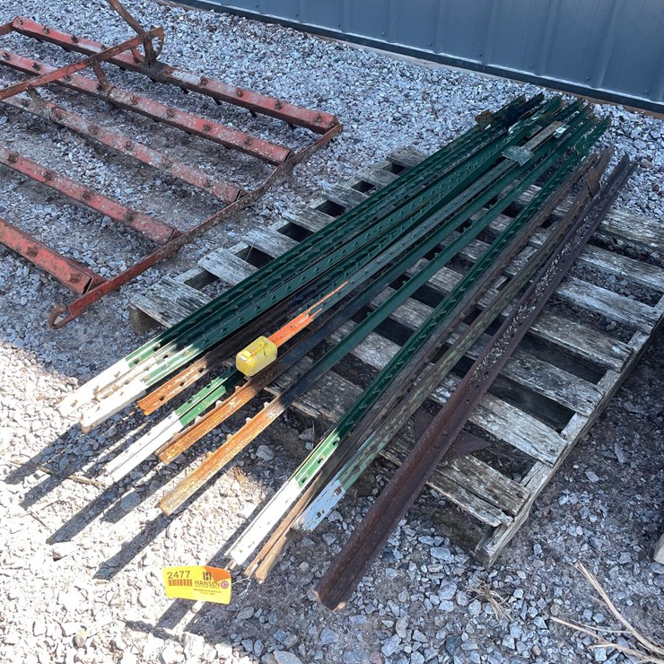 #2477 • Pallet of T-Posts