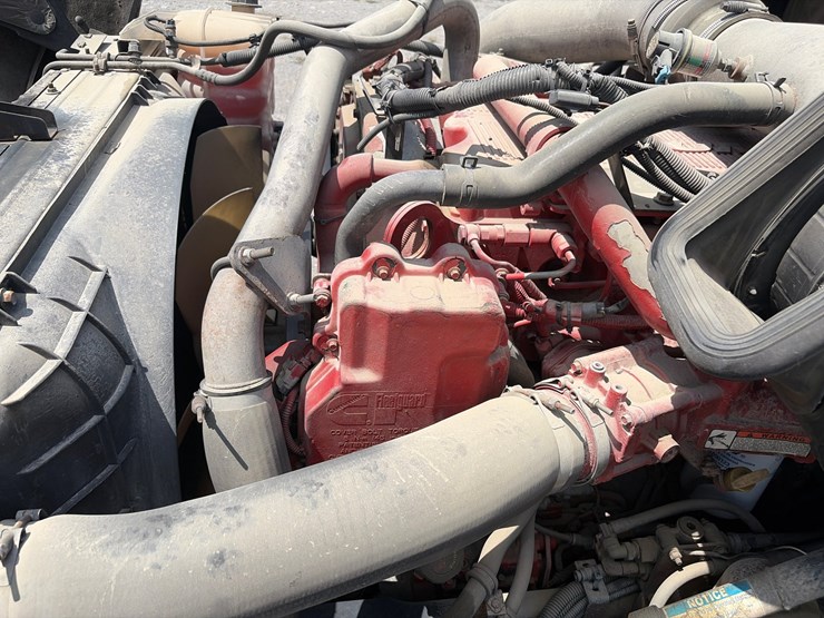 2014-international-prostar-image-16