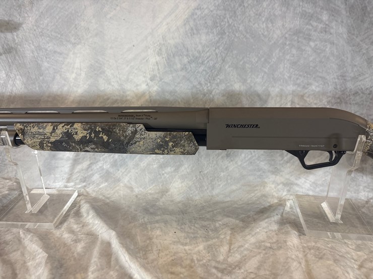 #3016-•-winchester-sxp,-12-ga.-shotgun,-sn:-tr6022-182877sp-image-7