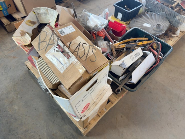 quantity-of-assorted-tools-image-4