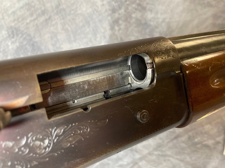 #3057-•-browning-auto-5-light-twelve,-12-ga.-shotgun,-sn:-298999-image-13