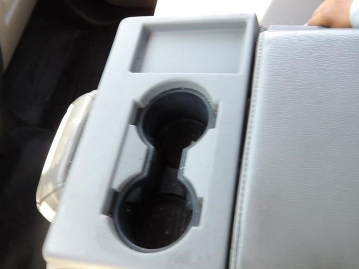 2017-ford-f150-xl-image-21
