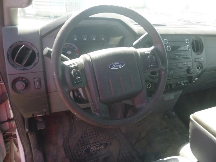 2015-ford-f550-image-8