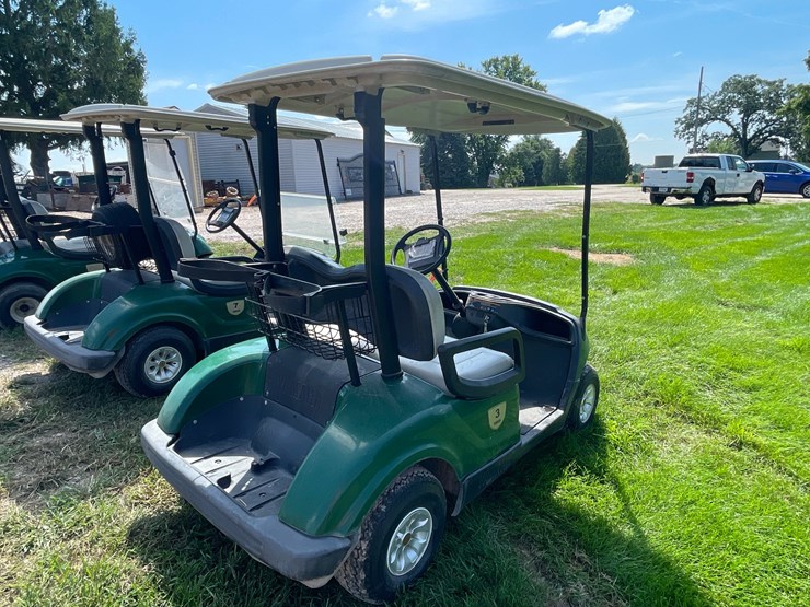 #1139-•-2012-yamaha-gas-golf-cart-image-6