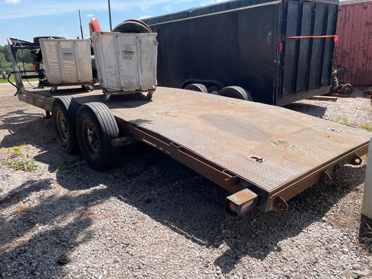 #1135-•-2002-horse-creek-road-warrier-22'-tandem-axle-gooseneck-trailer-(has-wi-title)-image-5
