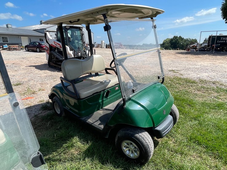 #1137-•-2016-yamaha-gas-golf-cart-image-3