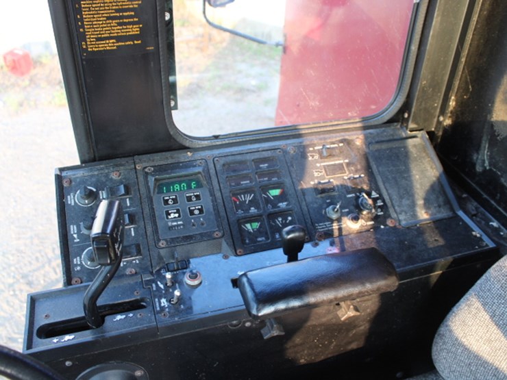 case-ih-1666-image-55