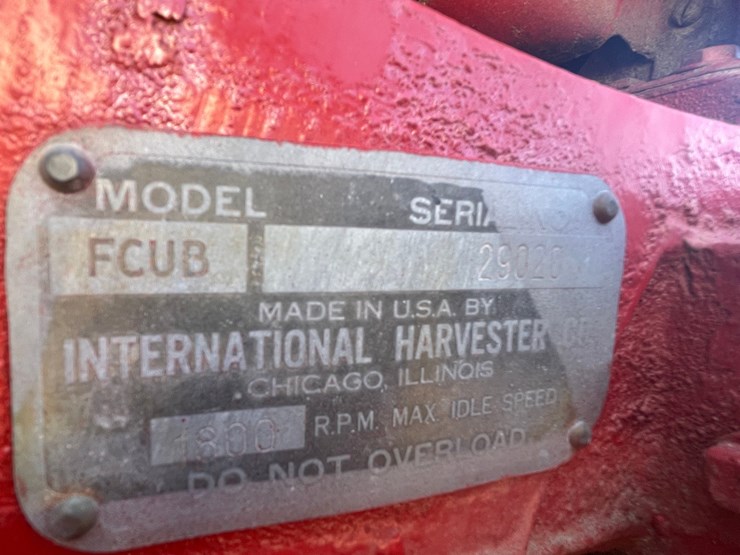 #2457-•-1948-farmall-cub-image-5