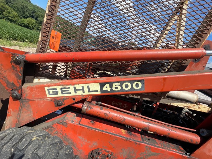 gehl-4500-image-9