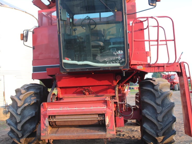 case-ih-1688-image-6
