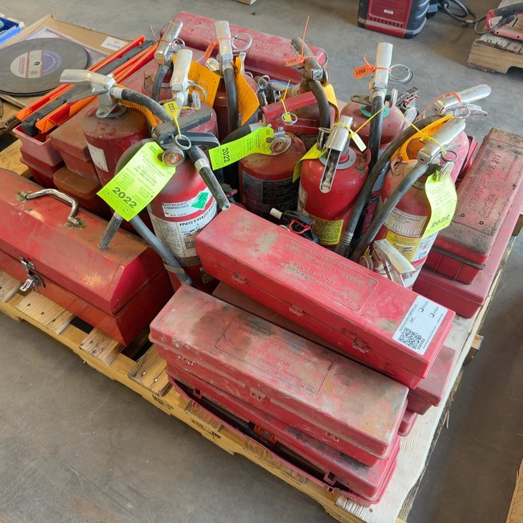 QUANTITY OF FIRE EXTINGUISHERS