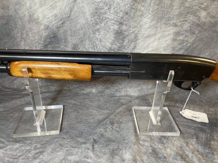 #3051-•-hiawatha-model-130-vr-f,-20-ga.-shotgun,-sn:-none-image-8
