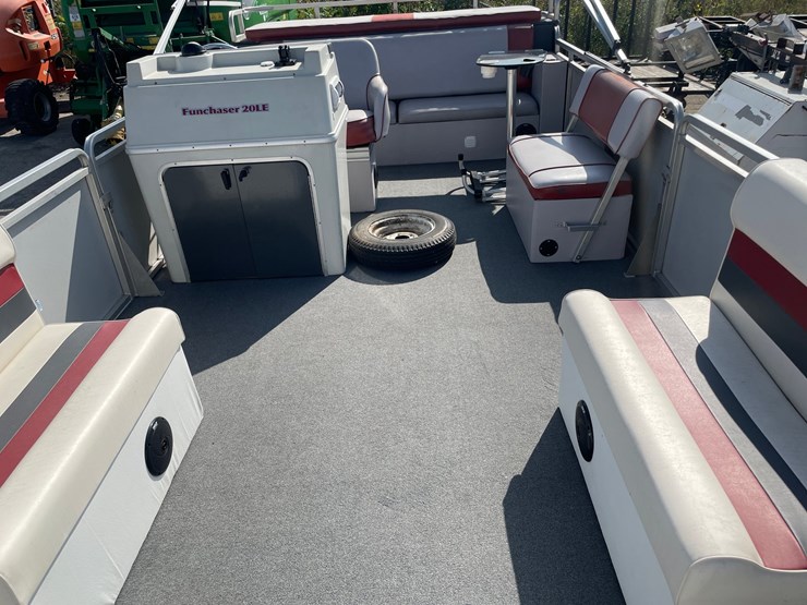 #1614-•-1989-procraft-funchaser-20-le-pontoon-(has-wi-title)-(of)-image-35