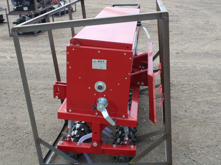 #9865-•-skid-steer-seeder-image-3