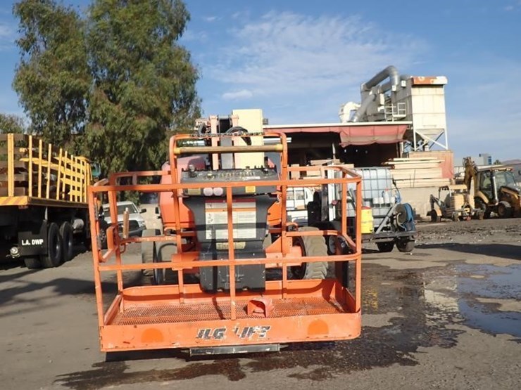 2018-jlg-450aj-image-7