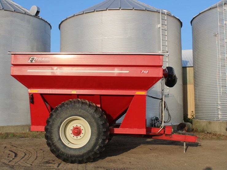 #5140-•-ez-trail-graincart-image-5