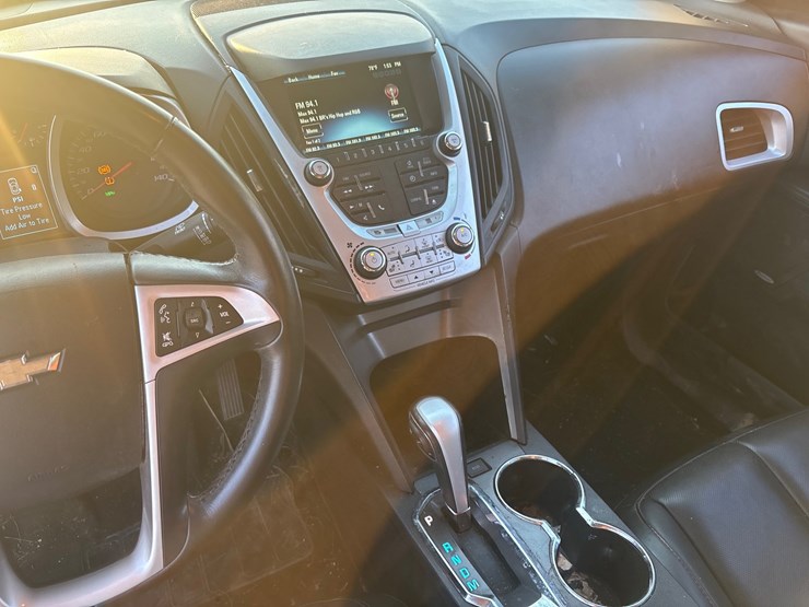 2013-chevrolet-equinox-image-9