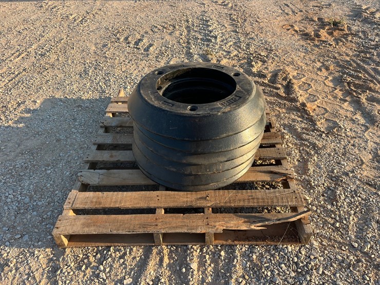 2022-case-ih-maxxum-125-image-31