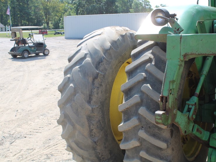 john-deere-8440-image-14