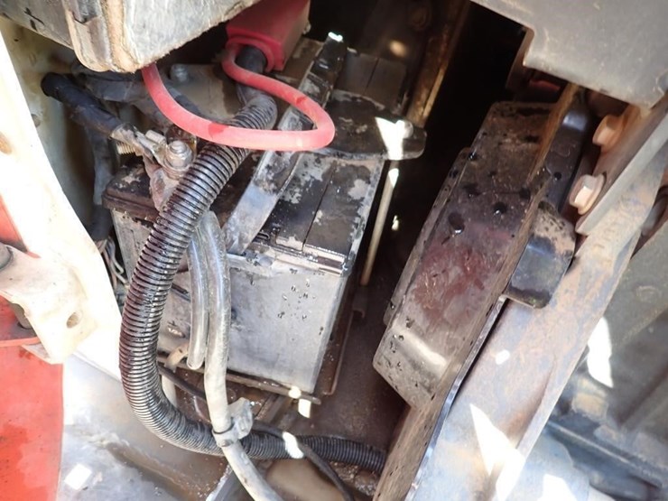 2019-bobcat-t450-image-18
