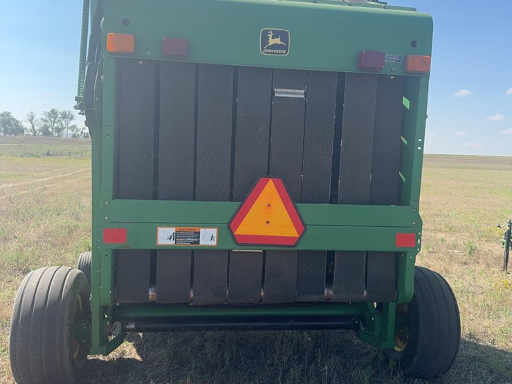john-deere-566-image-9