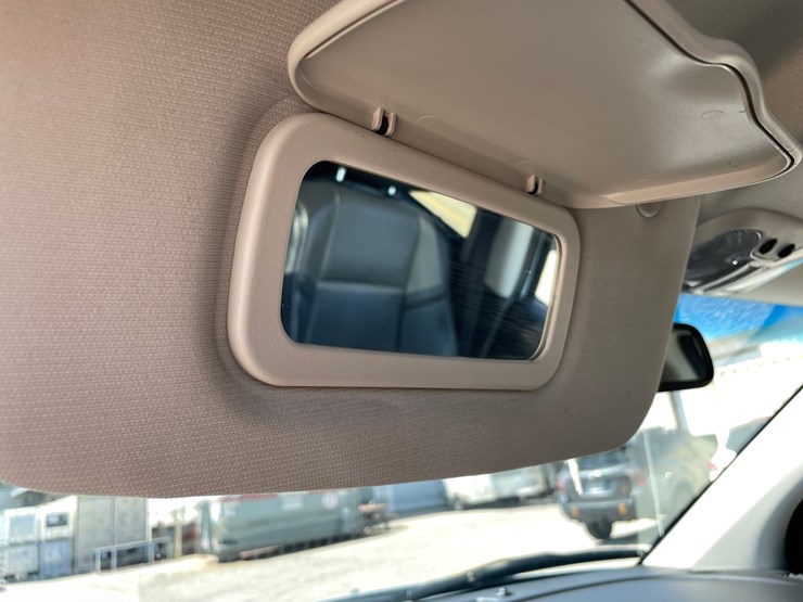 2016-jeep-compass-image-21