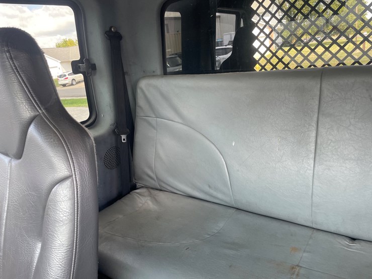 2003-international-durastar-4300-image-65
