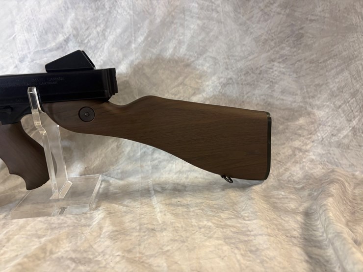 #3001-•-thompson-model-1927-a1,-45-acp-cal.-rifle,-sn:-kpc1084-image-8
