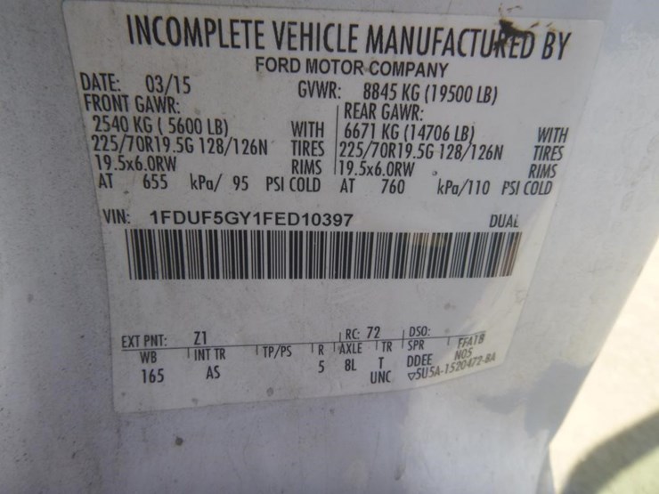 2015-ford-f550-image-16