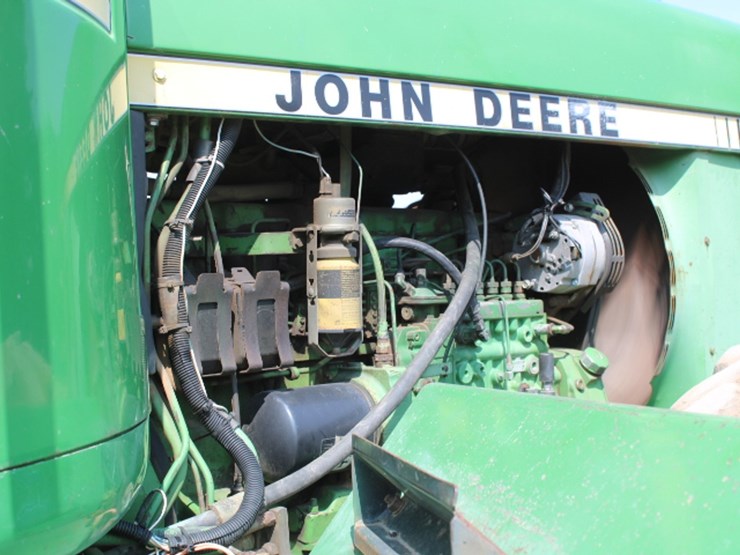 john-deere-8440-image-48