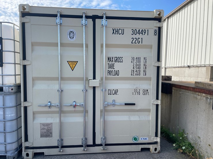 #1633-•-20'-shipping-container-(of)-image-1