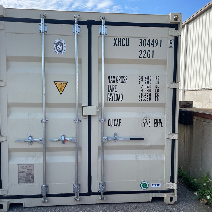 #1633 • 20' Shipping Container (OF)