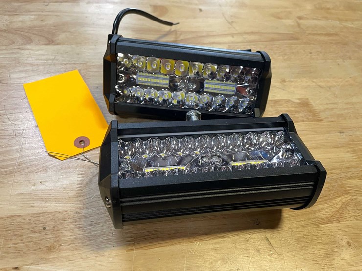 #8555-•-(2)-led-worklights,-6"-l,-12vdc-(pr13)-image-2