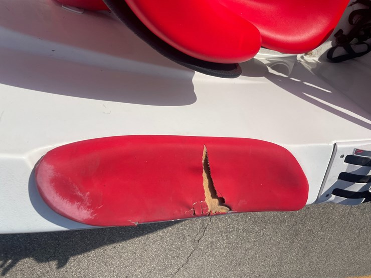 #1612-•-1998-sea-doo-jet-boat-(no-title)-(of)-image-48