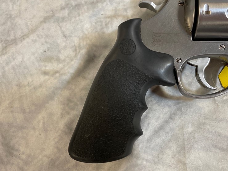 #3089-•-smith-&-wesson-model-500,-500-s&w-mag.-cal.-revolver,-sn:-chz2927-image-3
