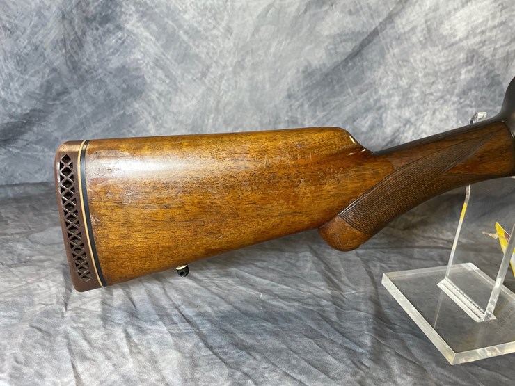 #3057-•-browning-auto-5-light-twelve,-12-ga.-shotgun,-sn:-298999-image-3