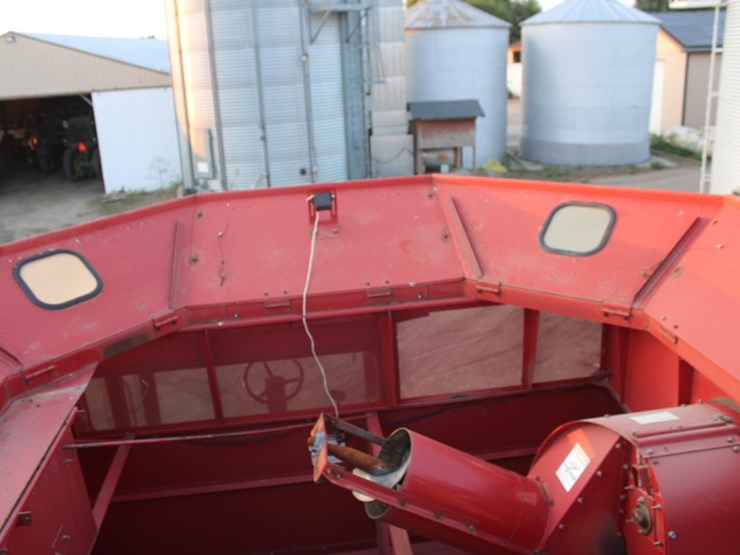 case-ih-1688-image-45