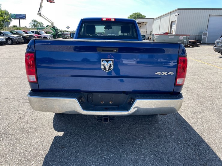 2015-dodge-ram-1500-image-6