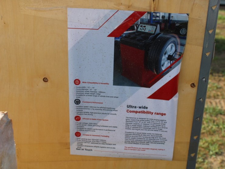#9372-•-tire-balancing-machine-image-4