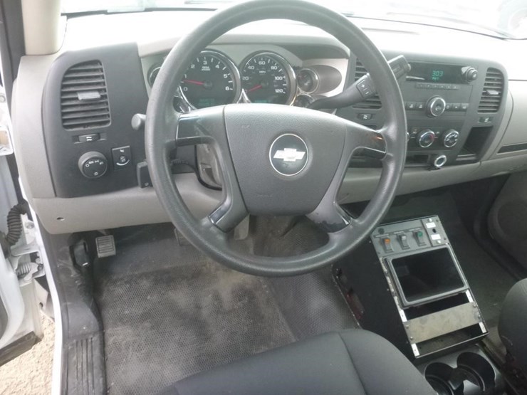 2007-chevrolet-2500-image-11