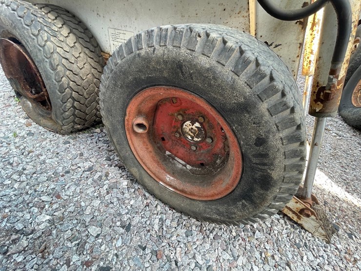 #2084-•-clark-m371-skid-loader-shell-image-12