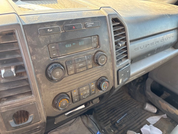 2017-ford-f250-image-11
