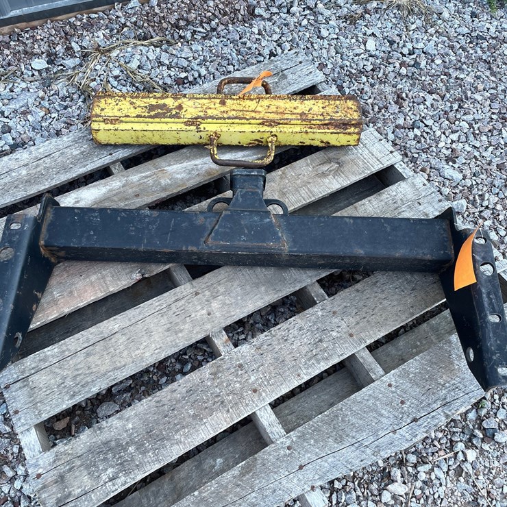 #2473 • Hitch Mount